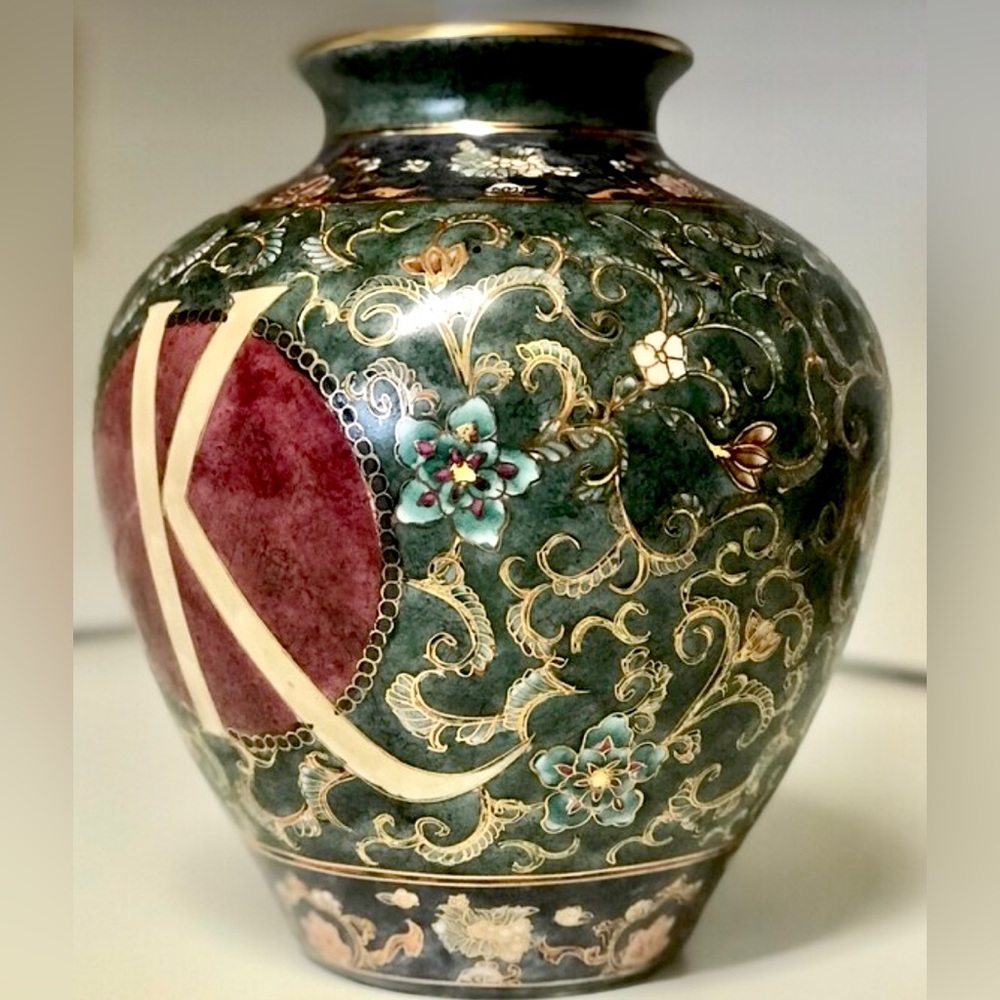 Vintage 1896 to 1996 Hand Painted Porcelain Anniversary KLINGMAN Furniture Vase - Picture 3 of 8